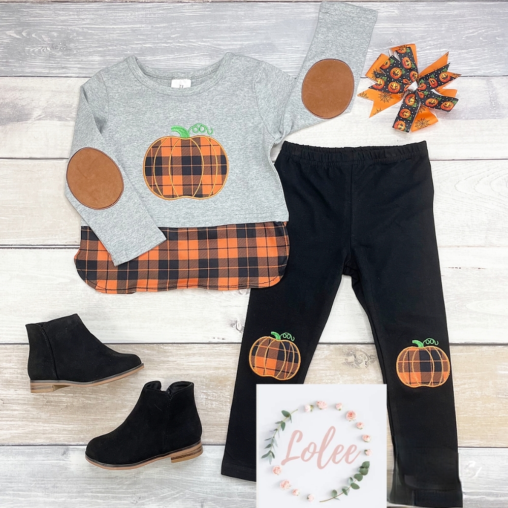 Plaid Pumpkin Outfit